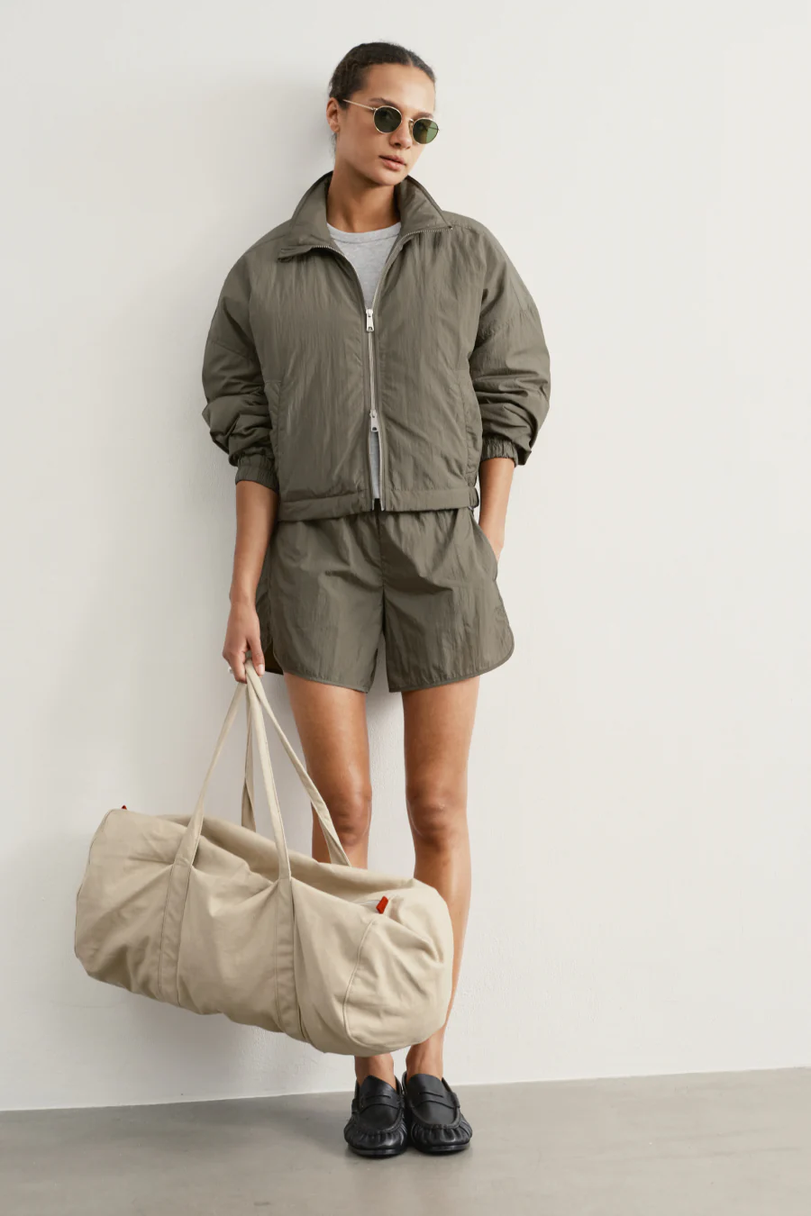 The Practice Tee - Image 82