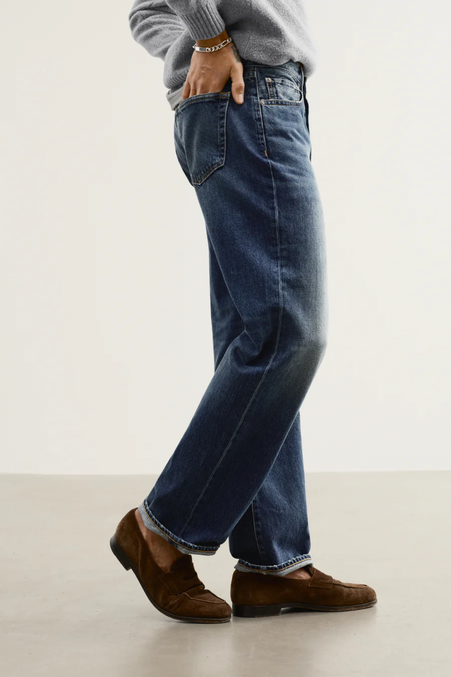 The Slacker - Image 45