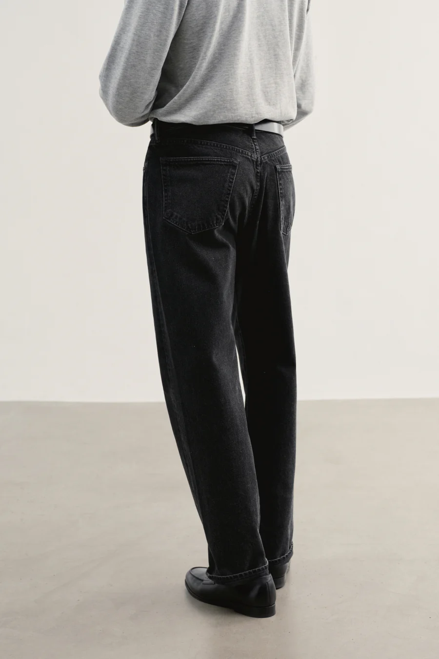 The Slacker - Image 50