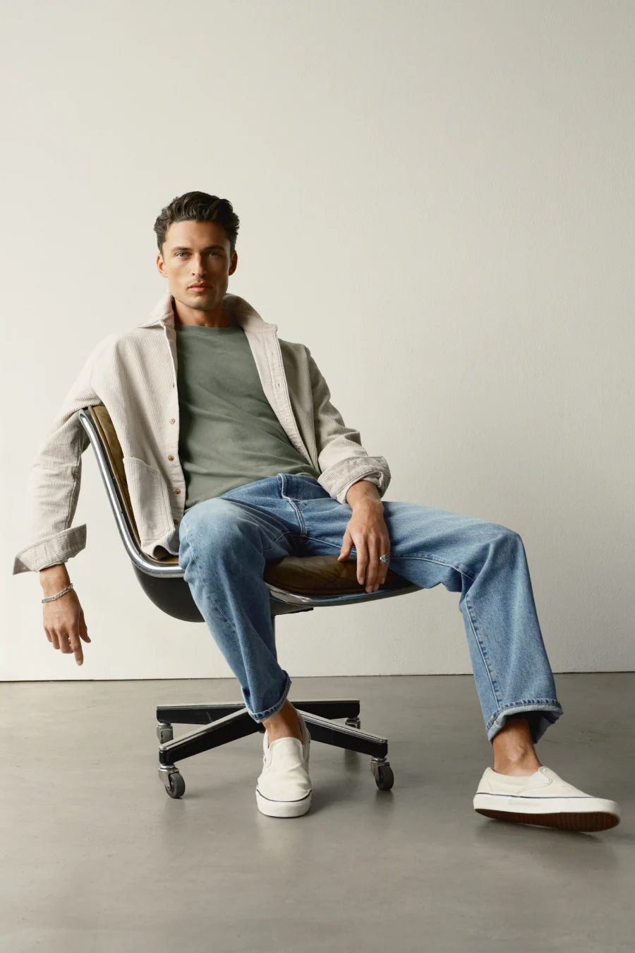 The Slacker - Image 8